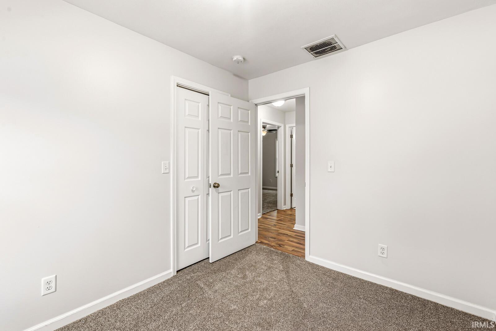 3229 Kent Lane