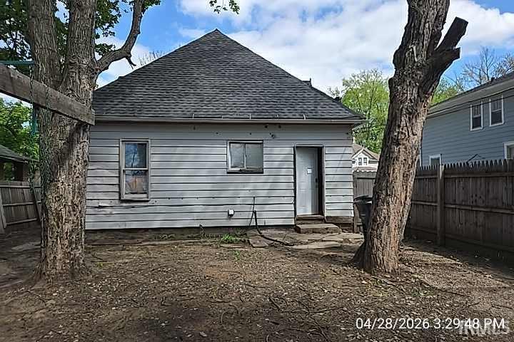 1911 Leer Street