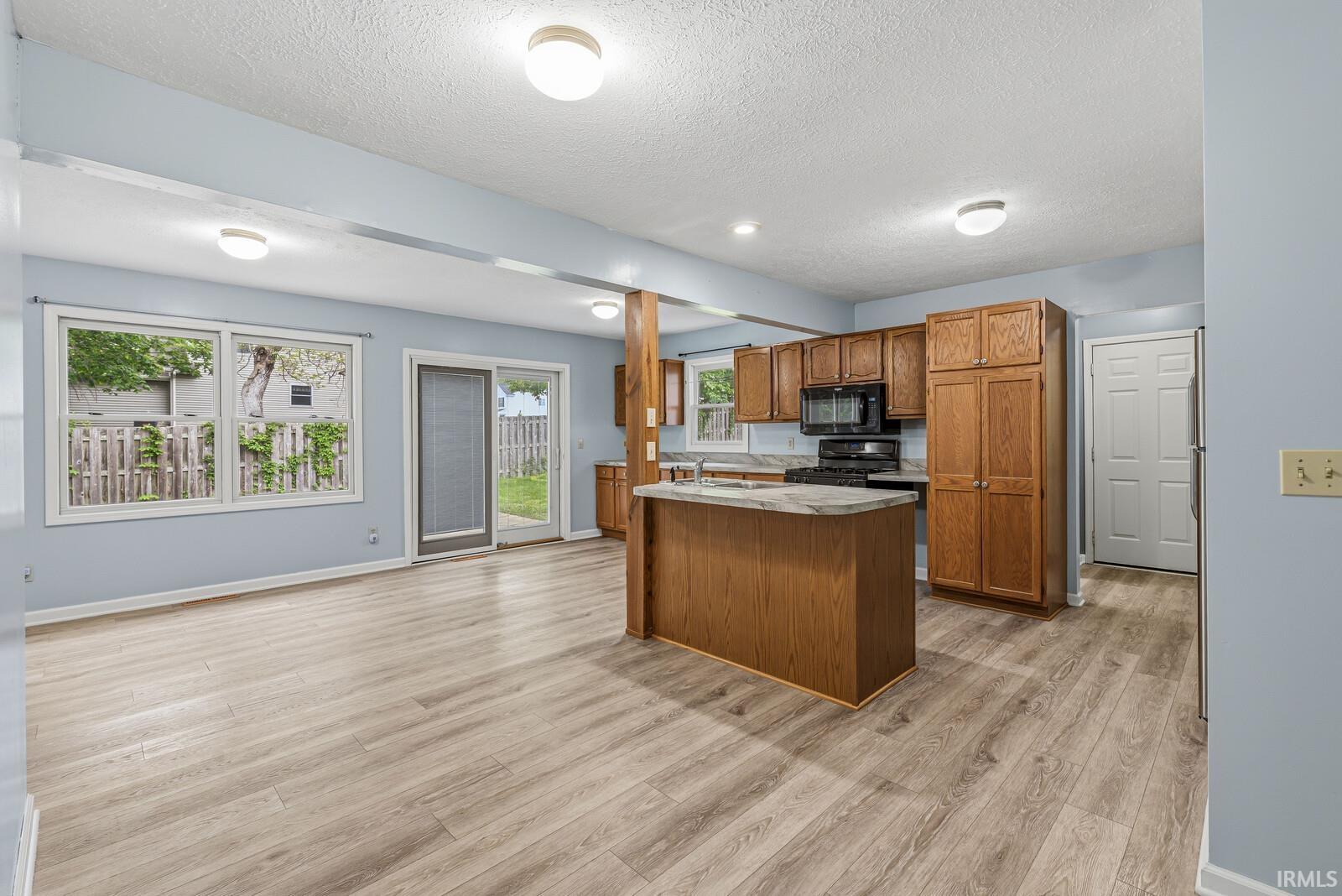 4205 Foxfire Drive