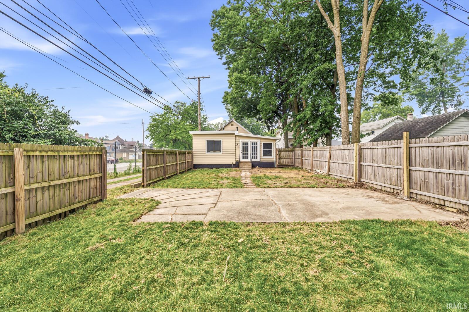 120 N Frances Street