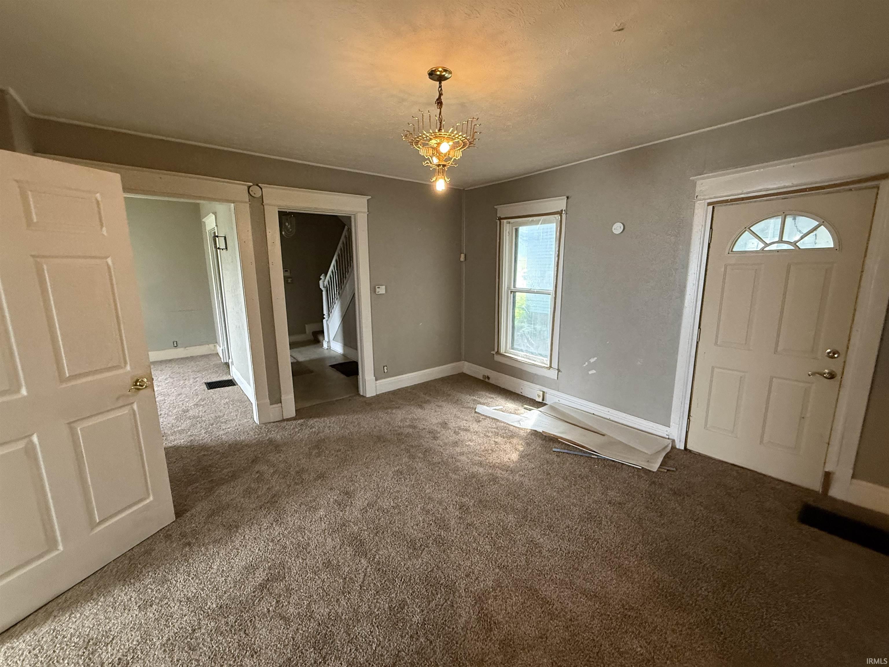 311 W Ewing Avenue