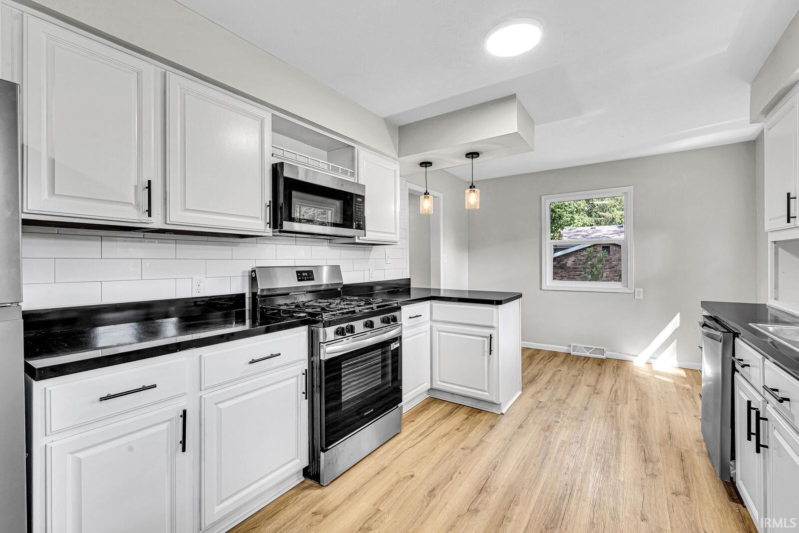 60195 Emerald Drive