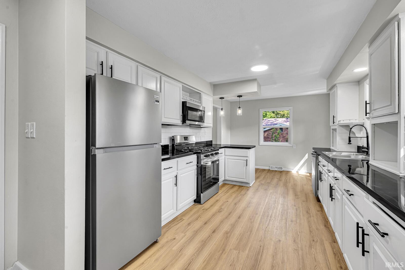 60195 Emerald Drive