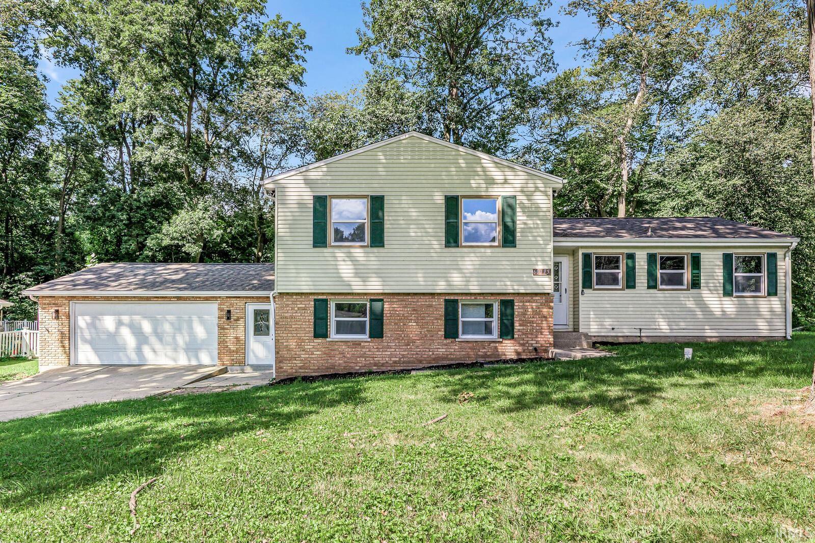 60195 Emerald Drive