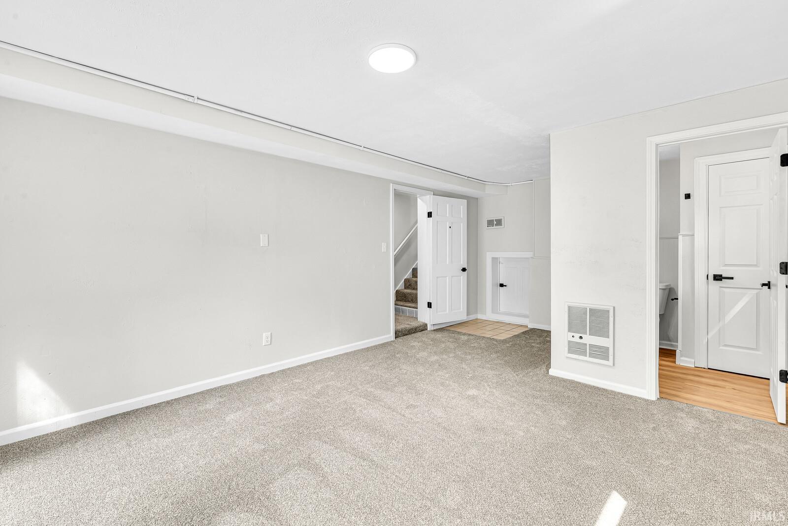 60195 Emerald Drive