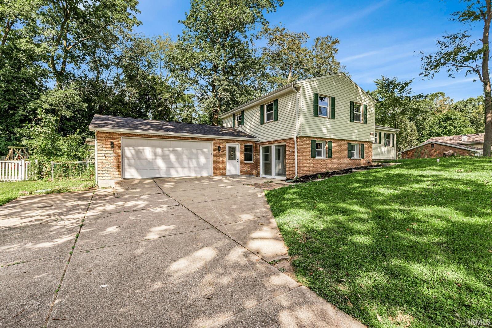 60195 Emerald Drive