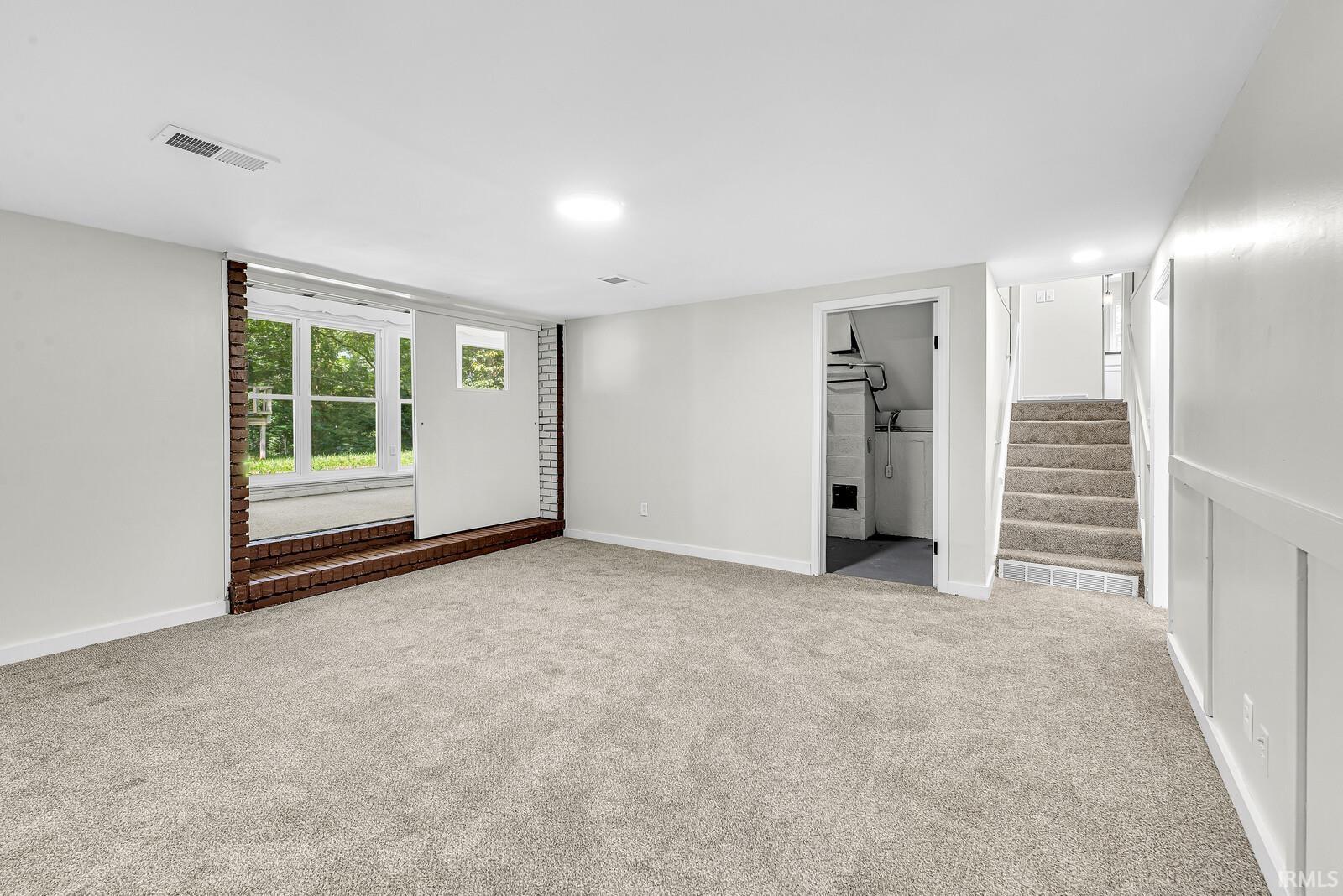 60195 Emerald Drive