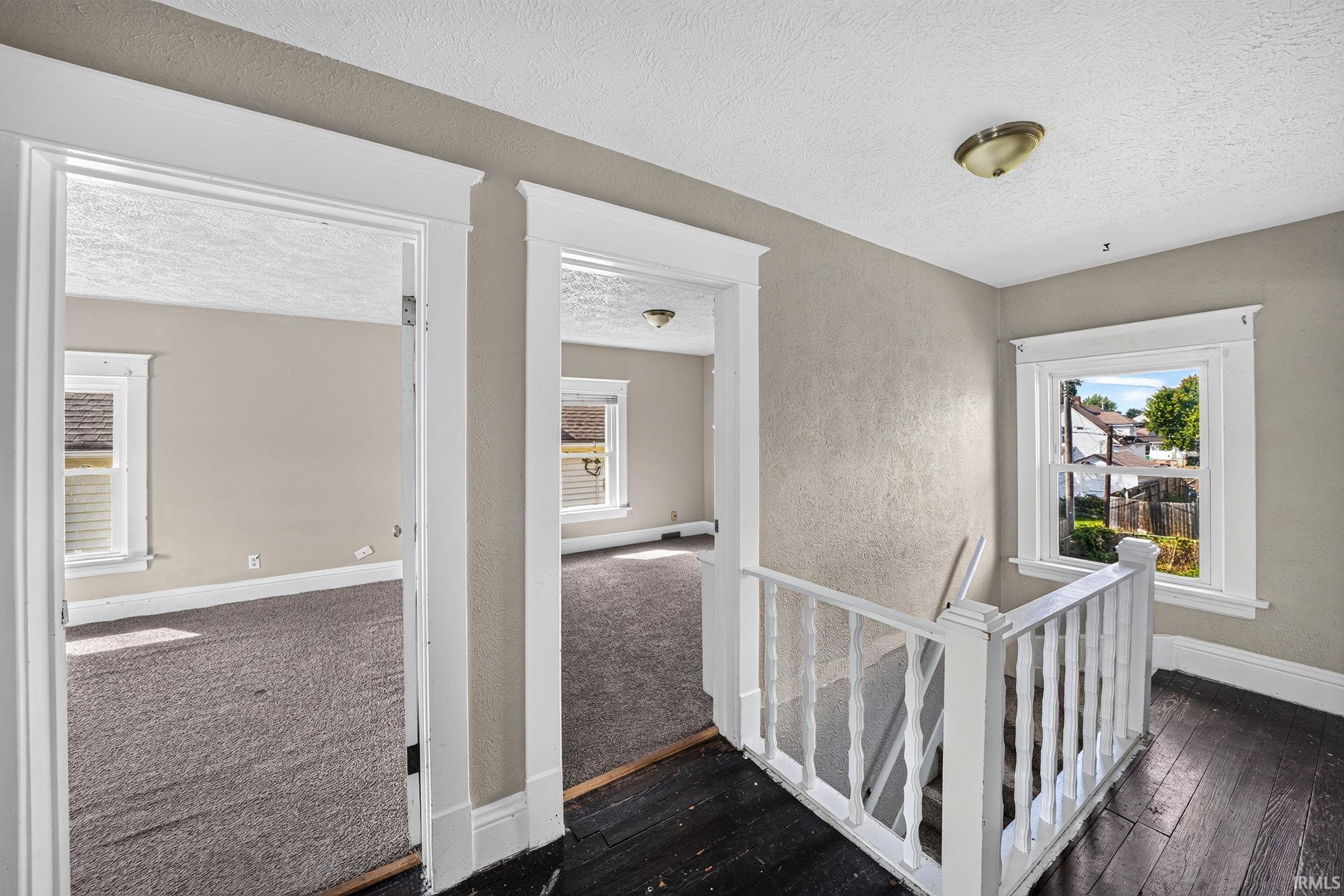 322 W 10th Street