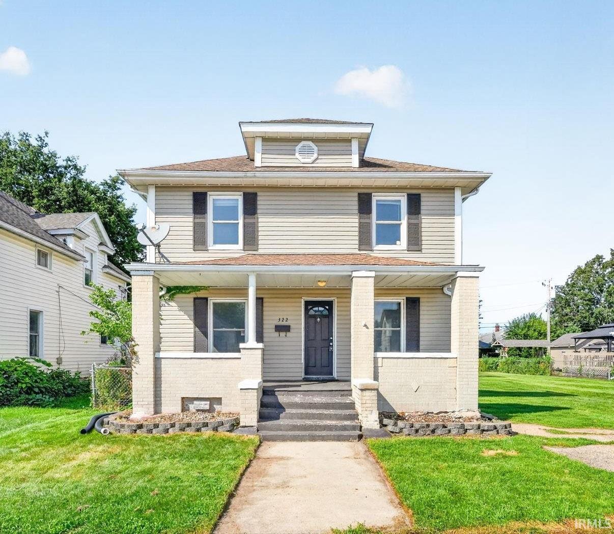 322 W 10th Street