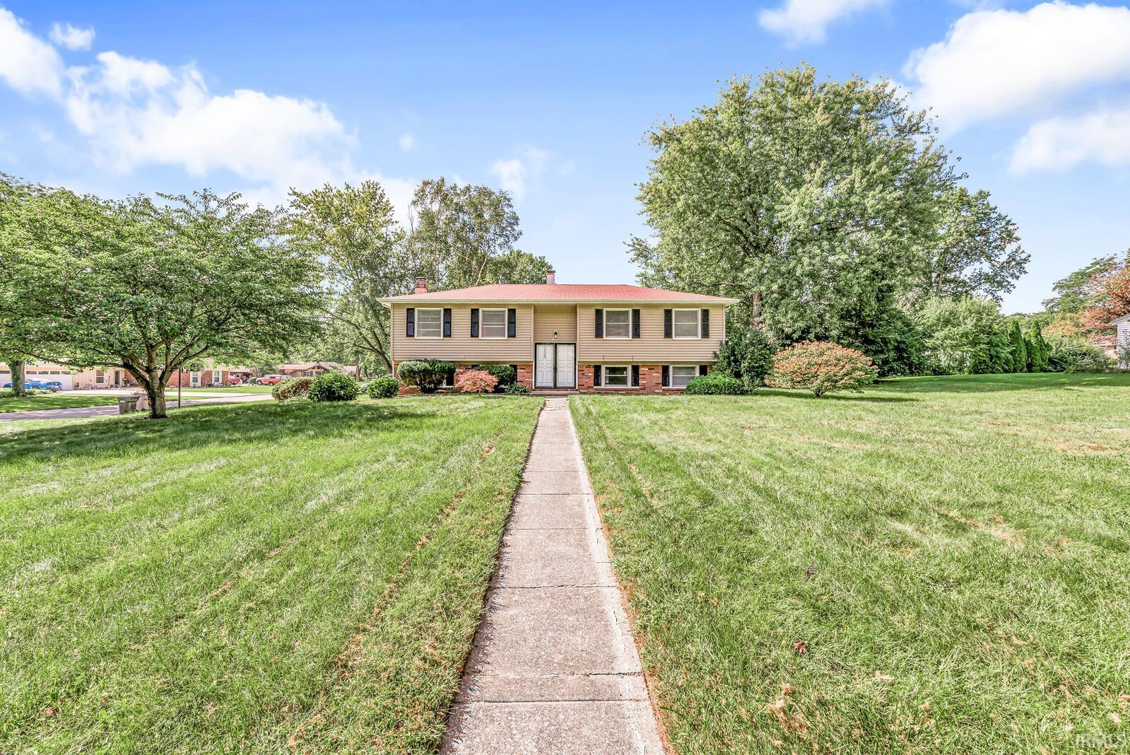 1356 Hampshire Drive