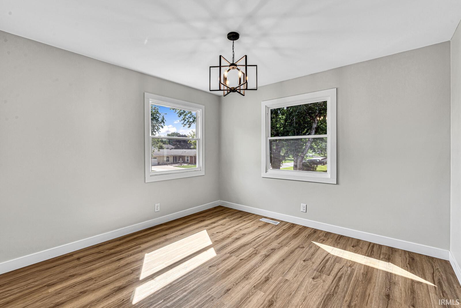 1356 Hampshire Drive
