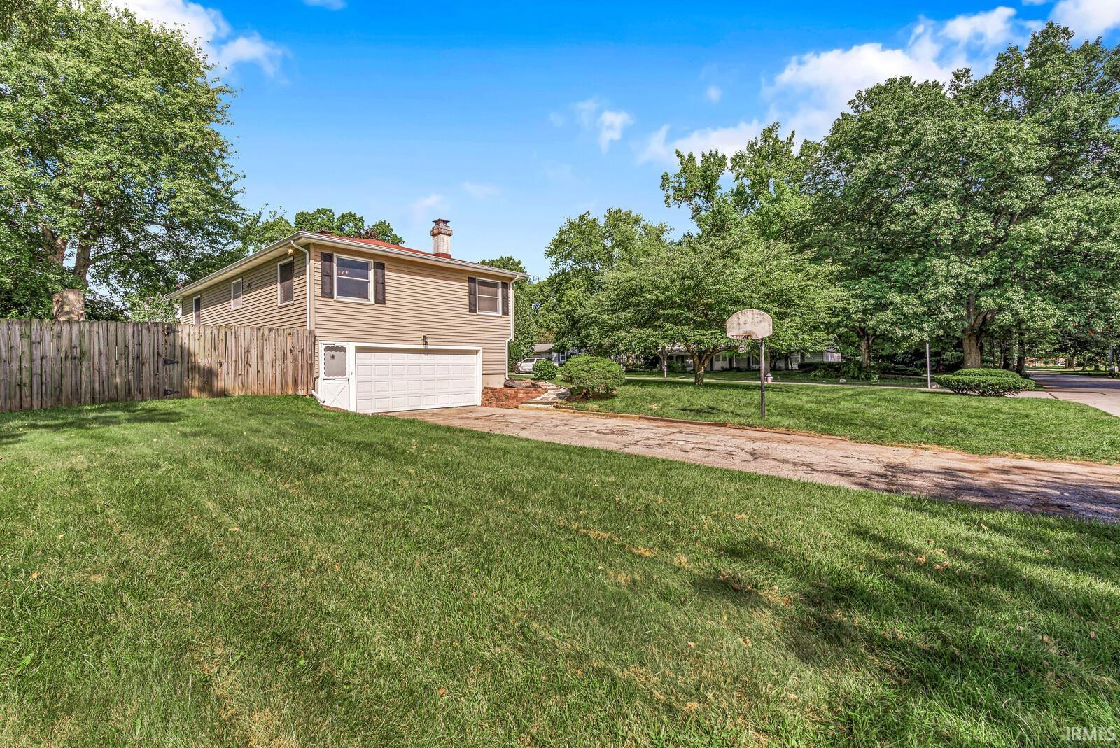 1356 Hampshire Drive
