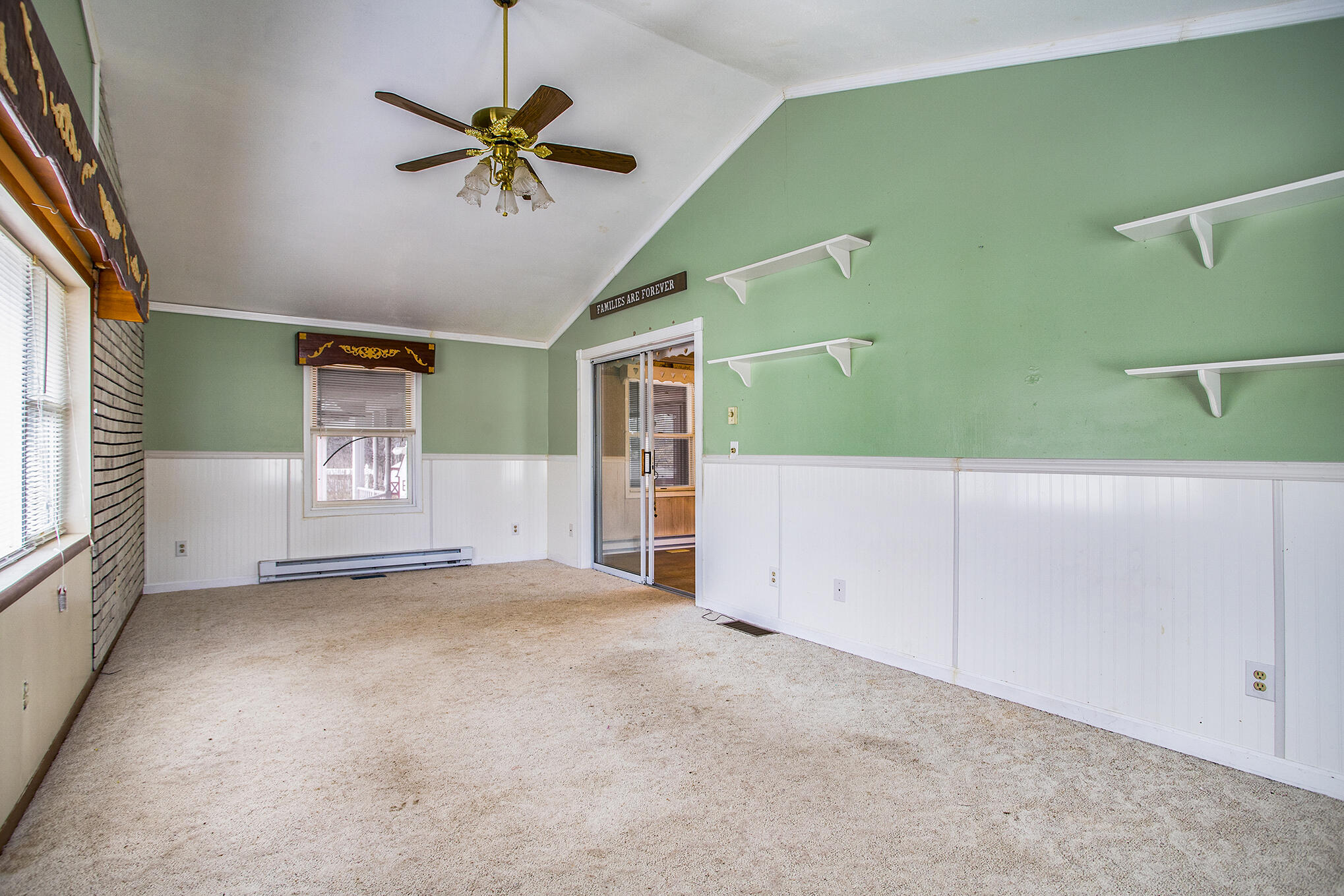 6628 Warren Woods Road