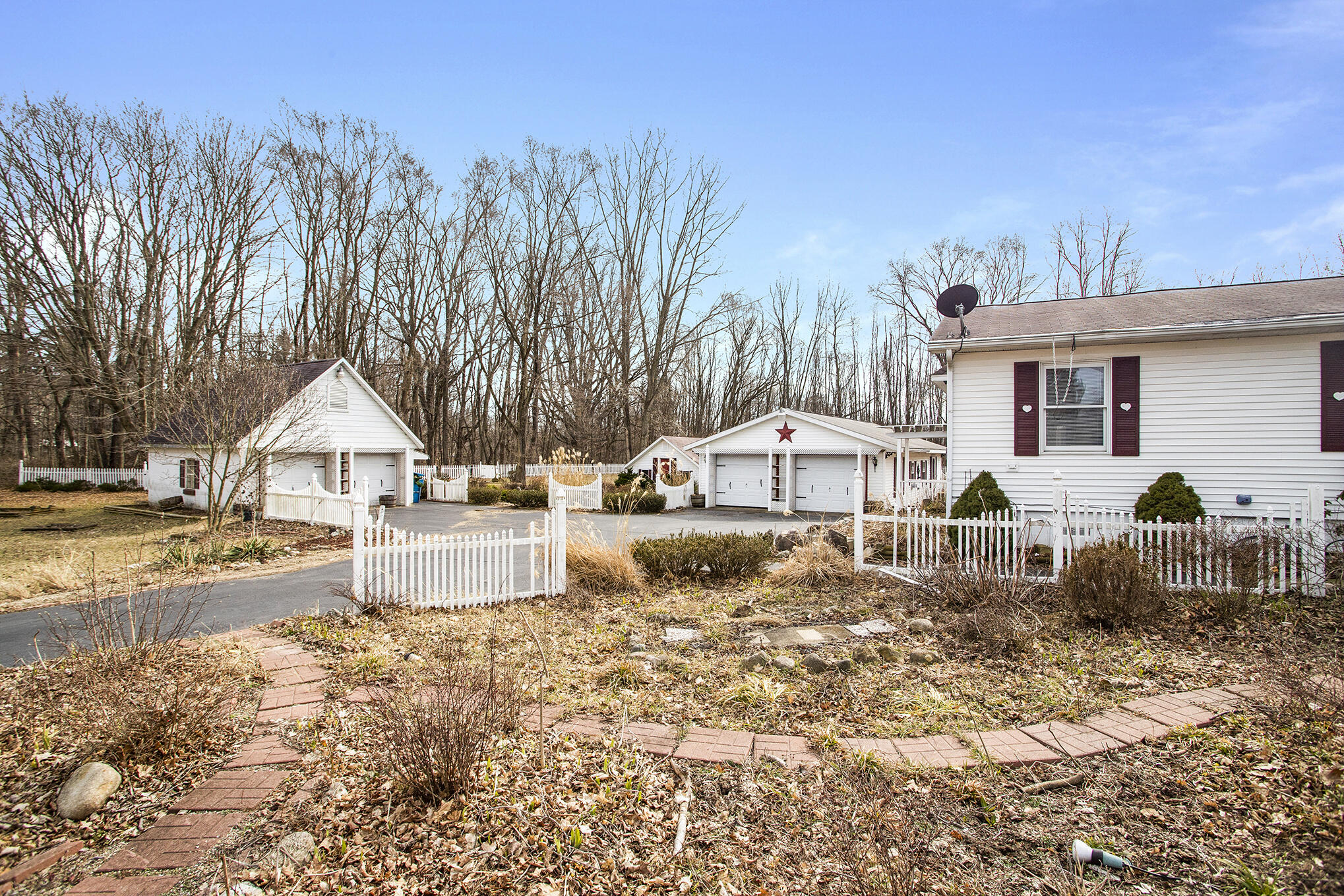 6628 Warren Woods Road