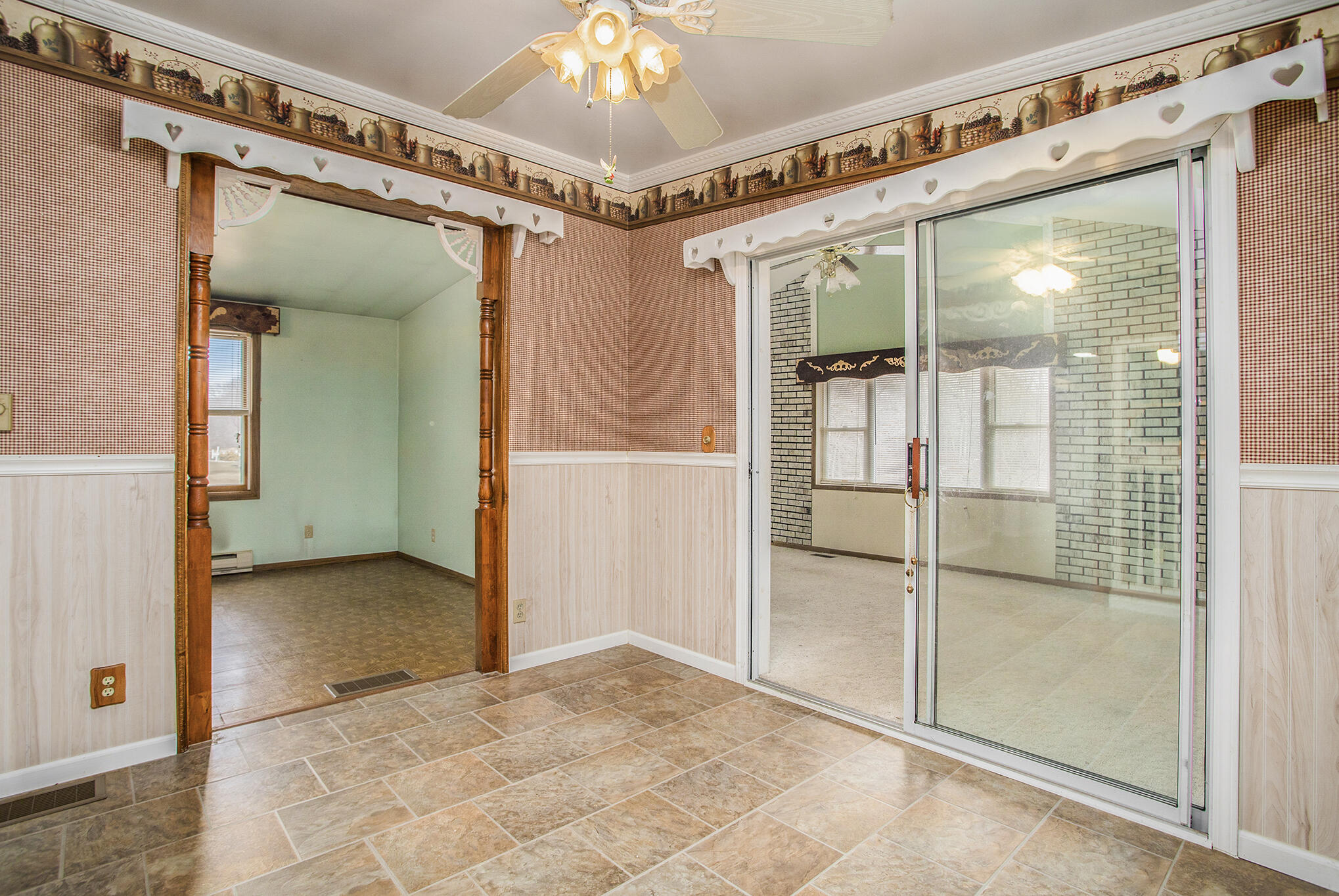 6628 Warren Woods Road