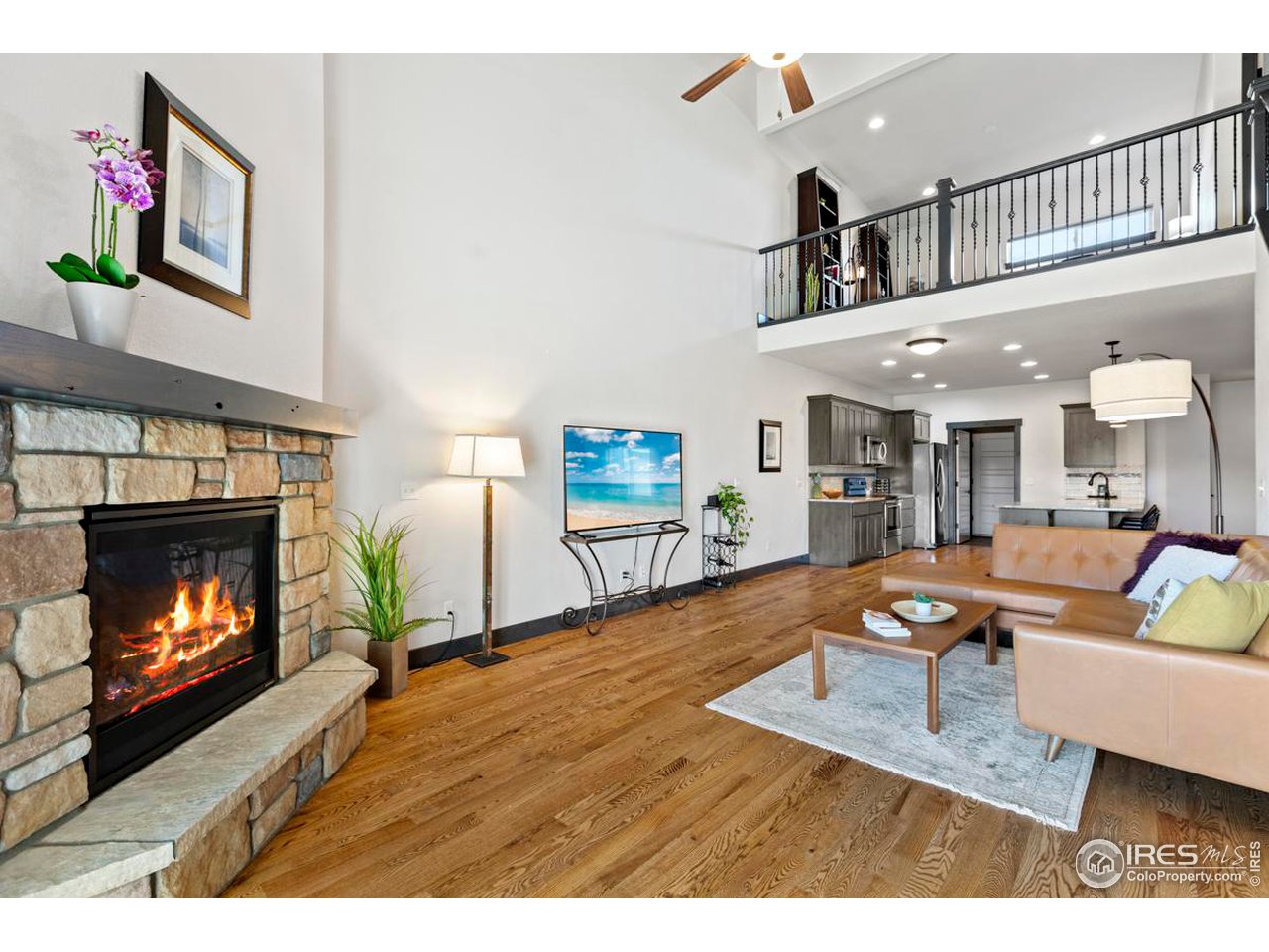 3948 Avenida del Sol Dr