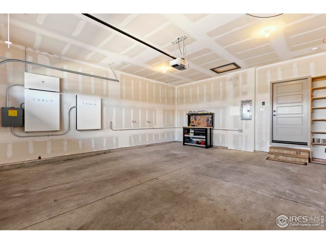 3948 Avenida del Sol Dr