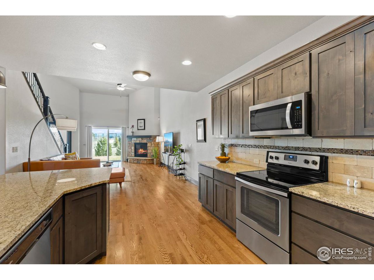 3948 Avenida del Sol Dr