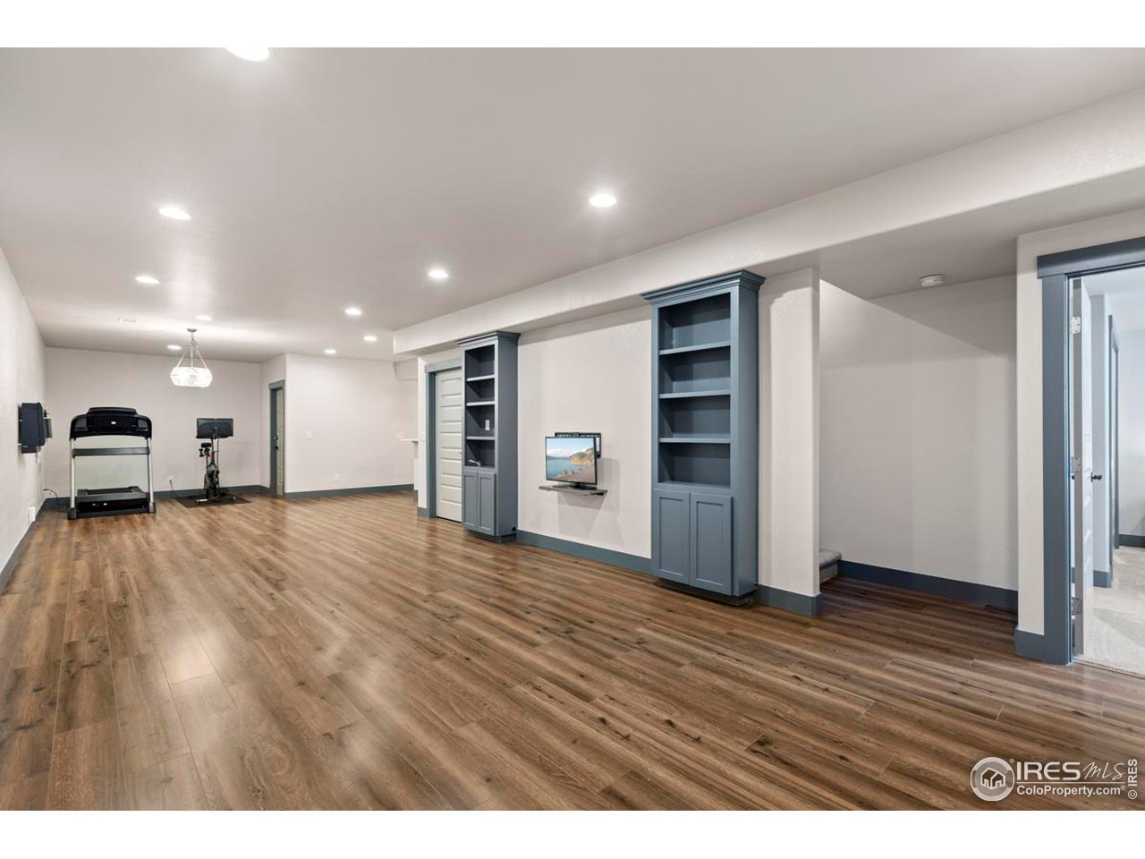 3948 Avenida del Sol Dr