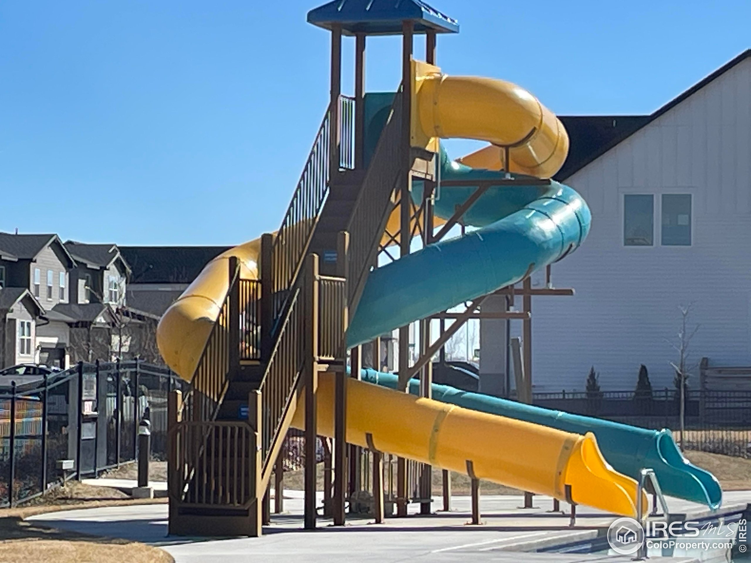 2944 Barnstormer St 6