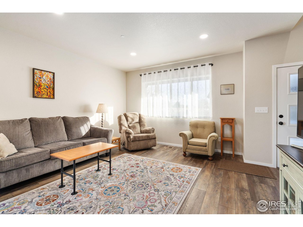 2944 Barnstormer St 6