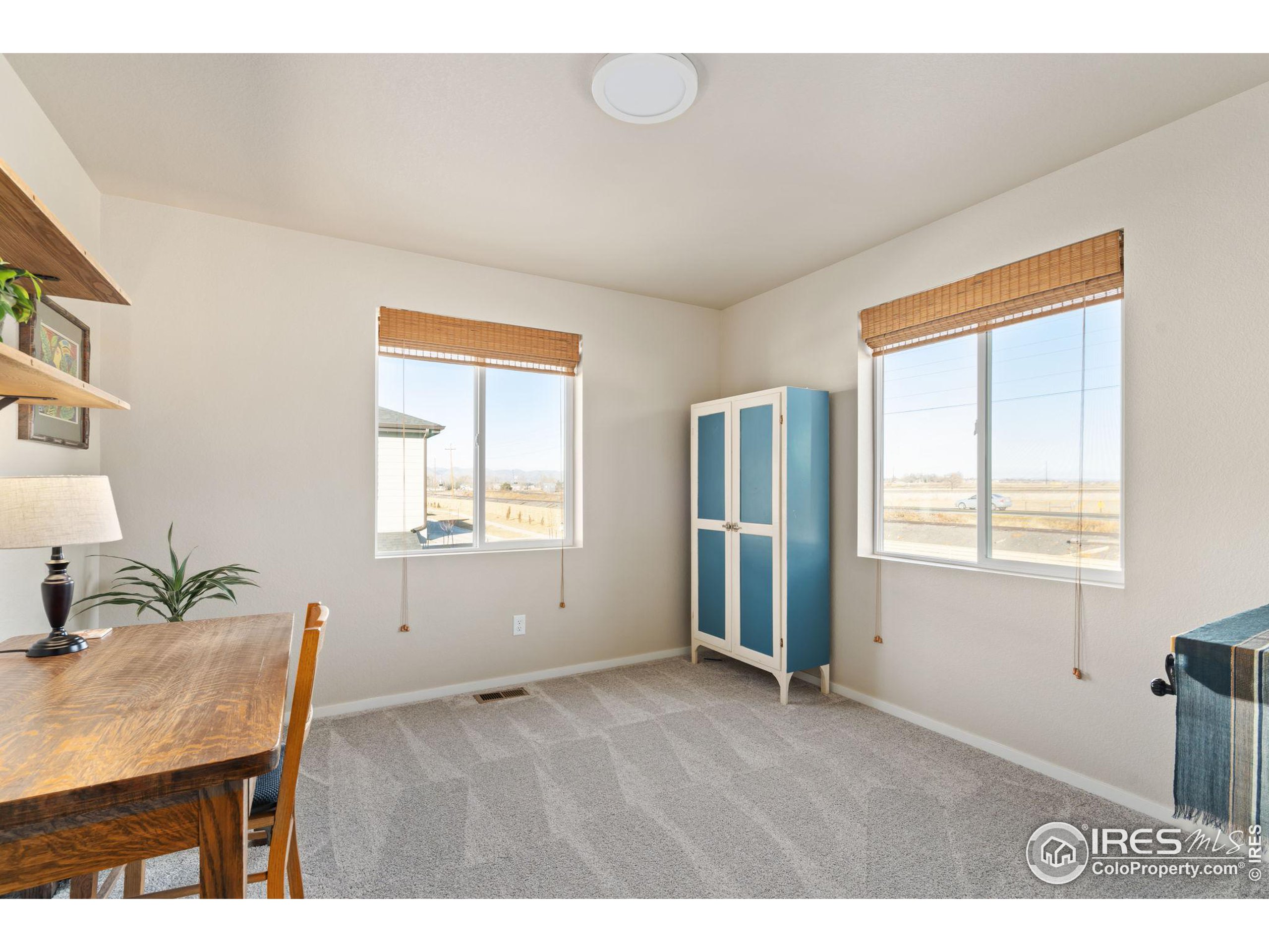 2944 Barnstormer St 6