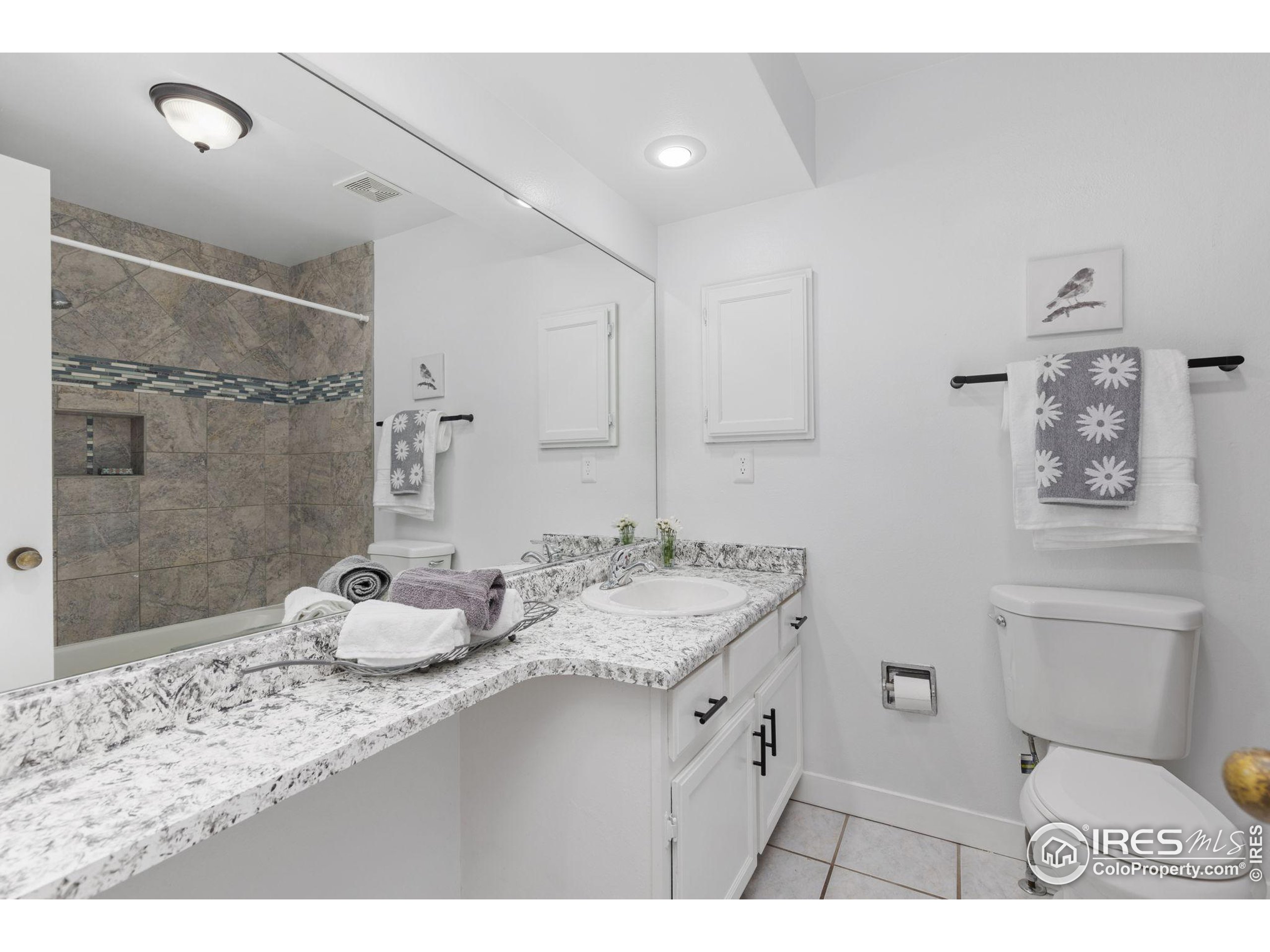 2960 W Stuart St B-304