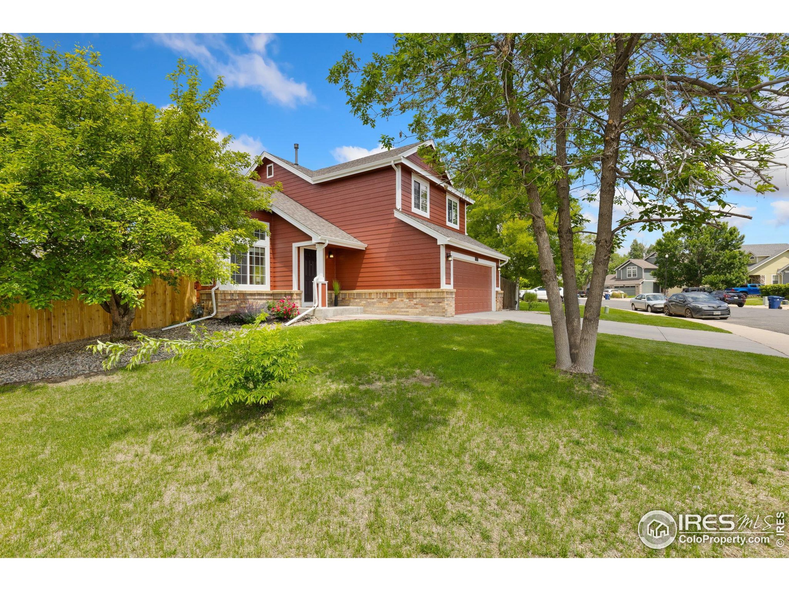 2122 Redhead Dr