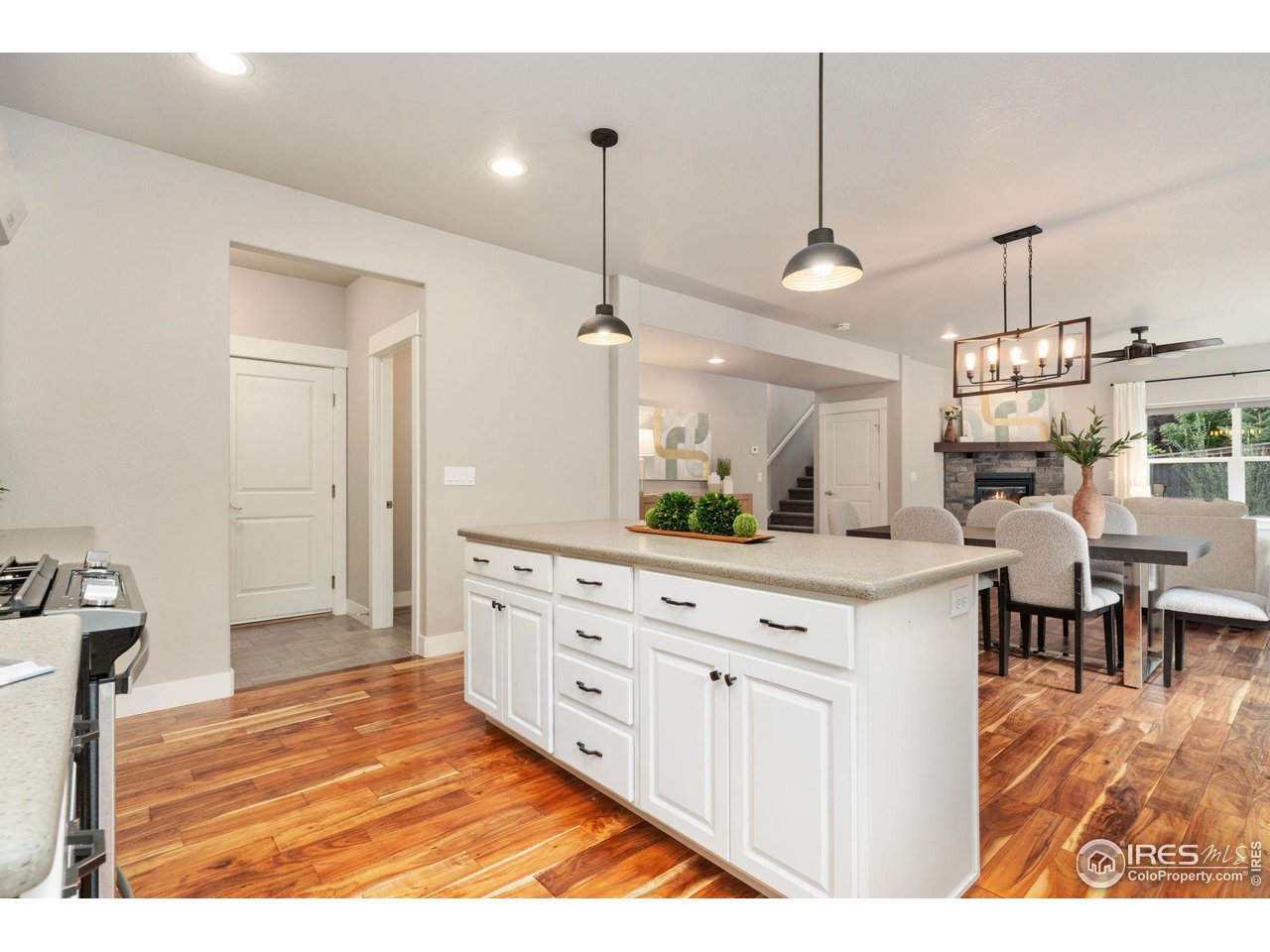 2721 Treasure Cove Rd