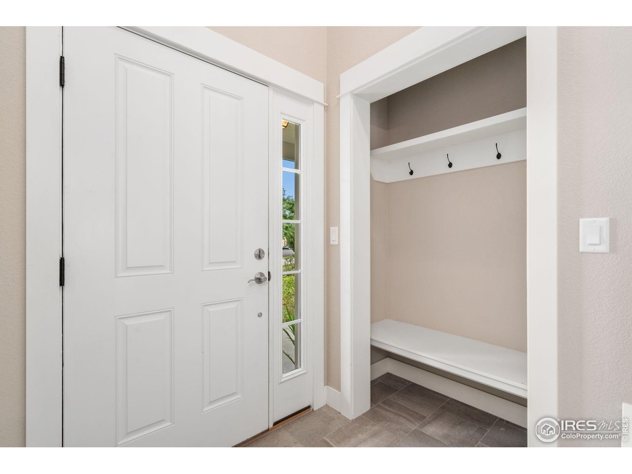 2721 Treasure Cove Rd