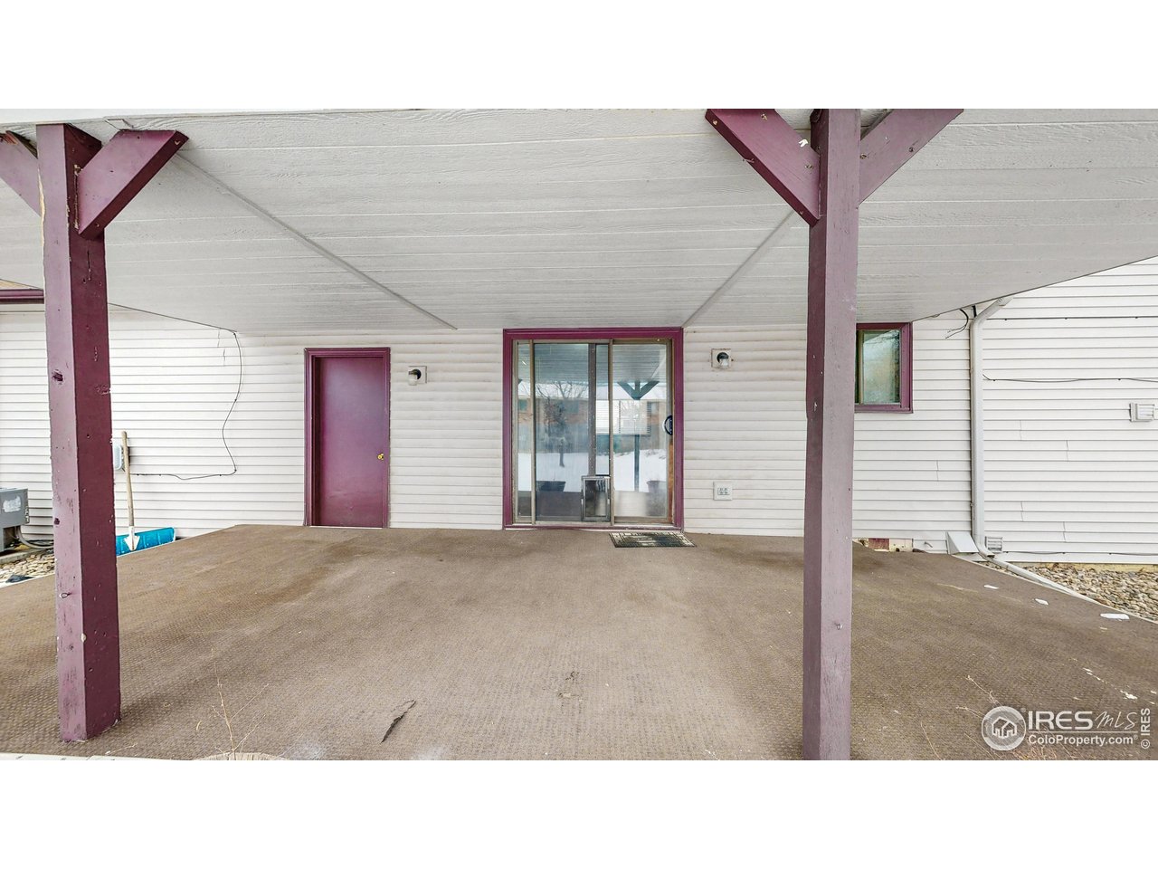 127 Lori Dr