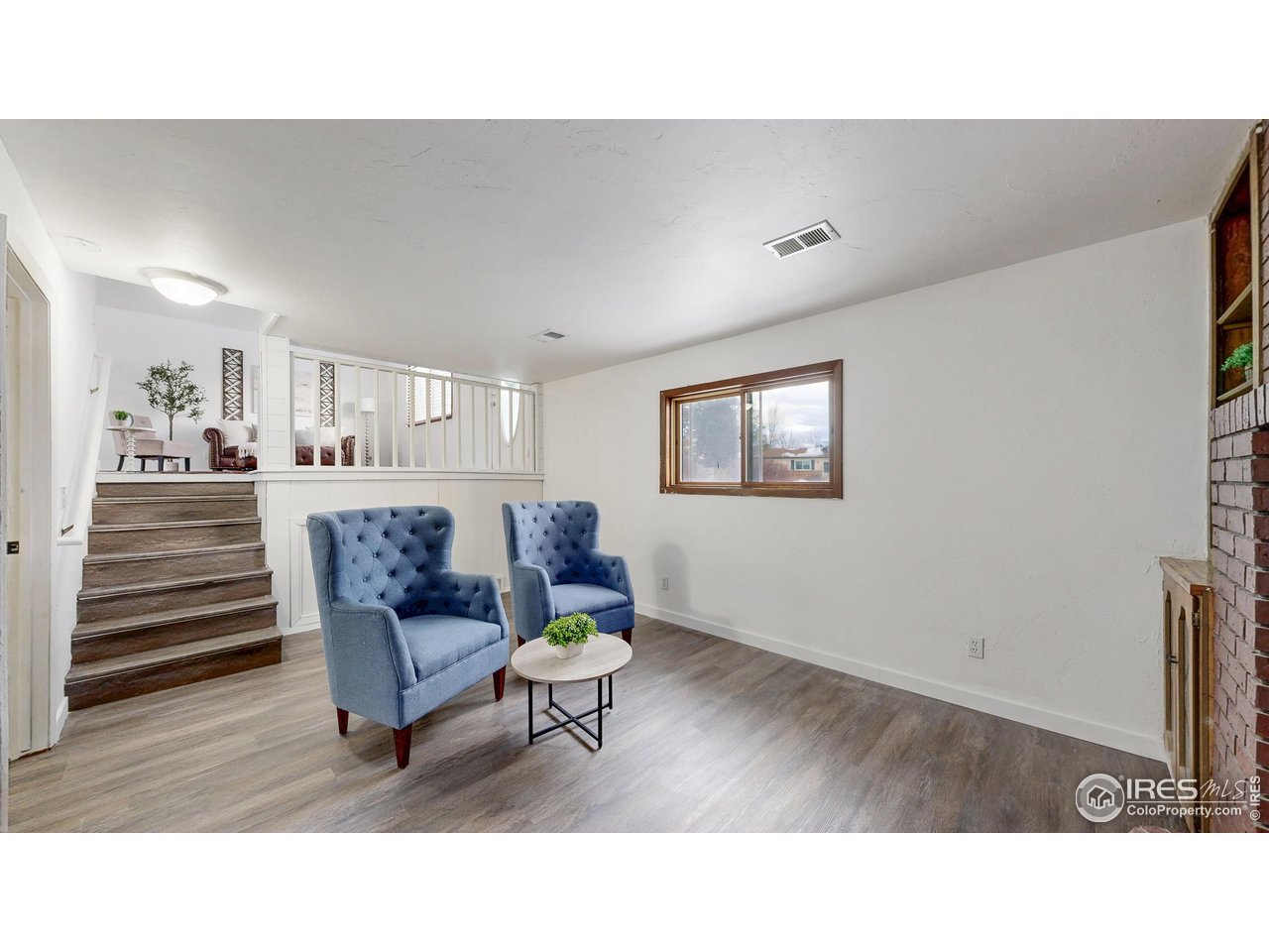 127 Lori Dr