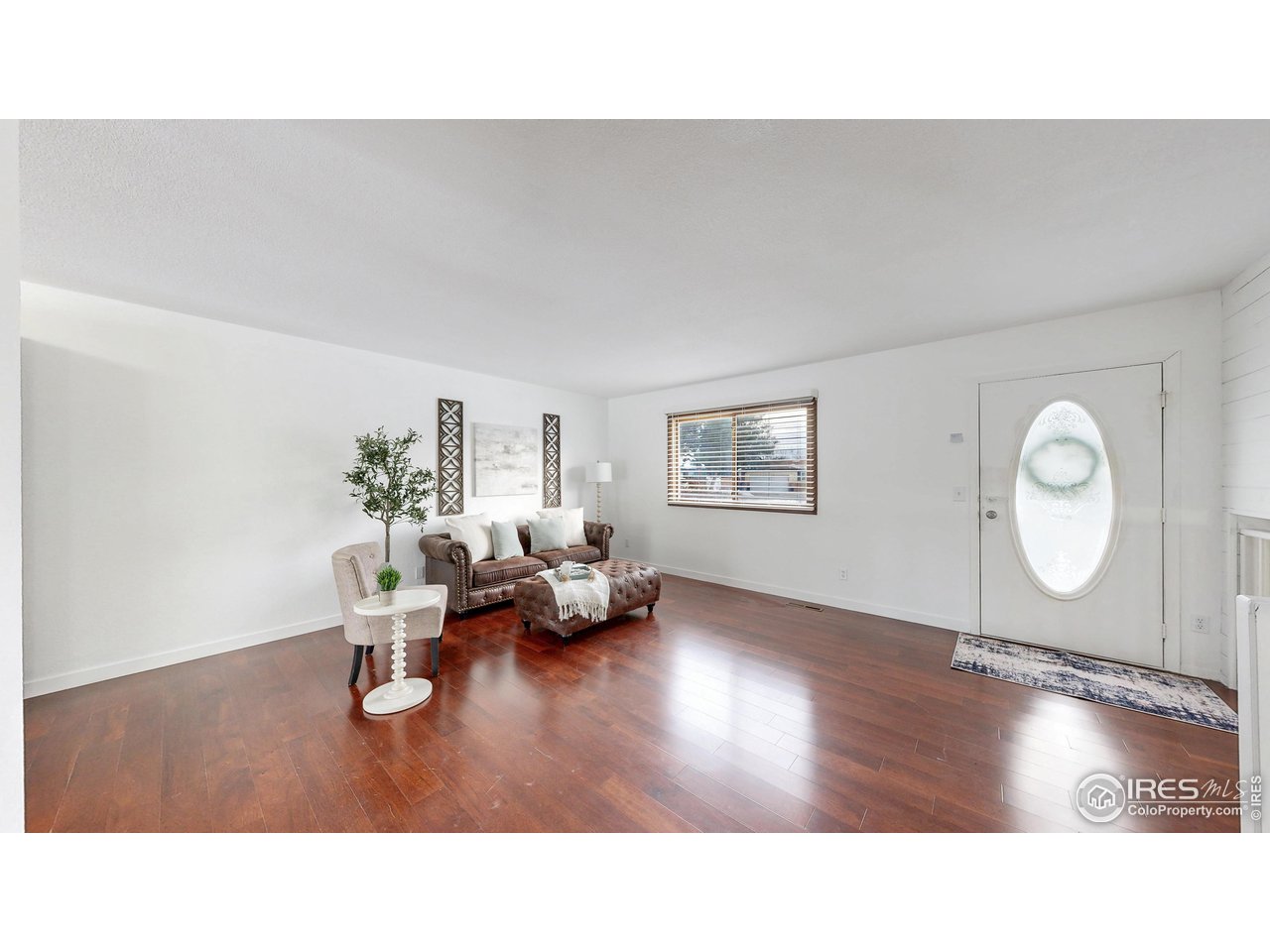 127 Lori Dr