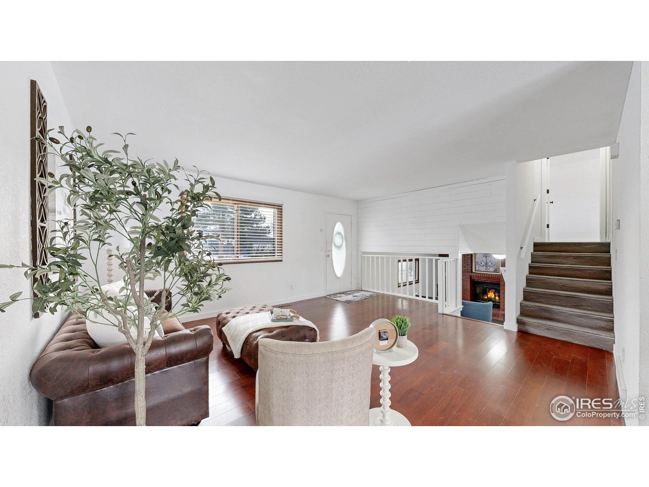 127 Lori Dr