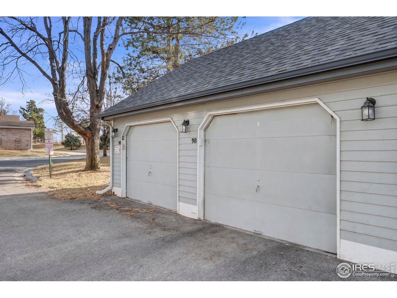 1601 W Swallow Rd 9-B