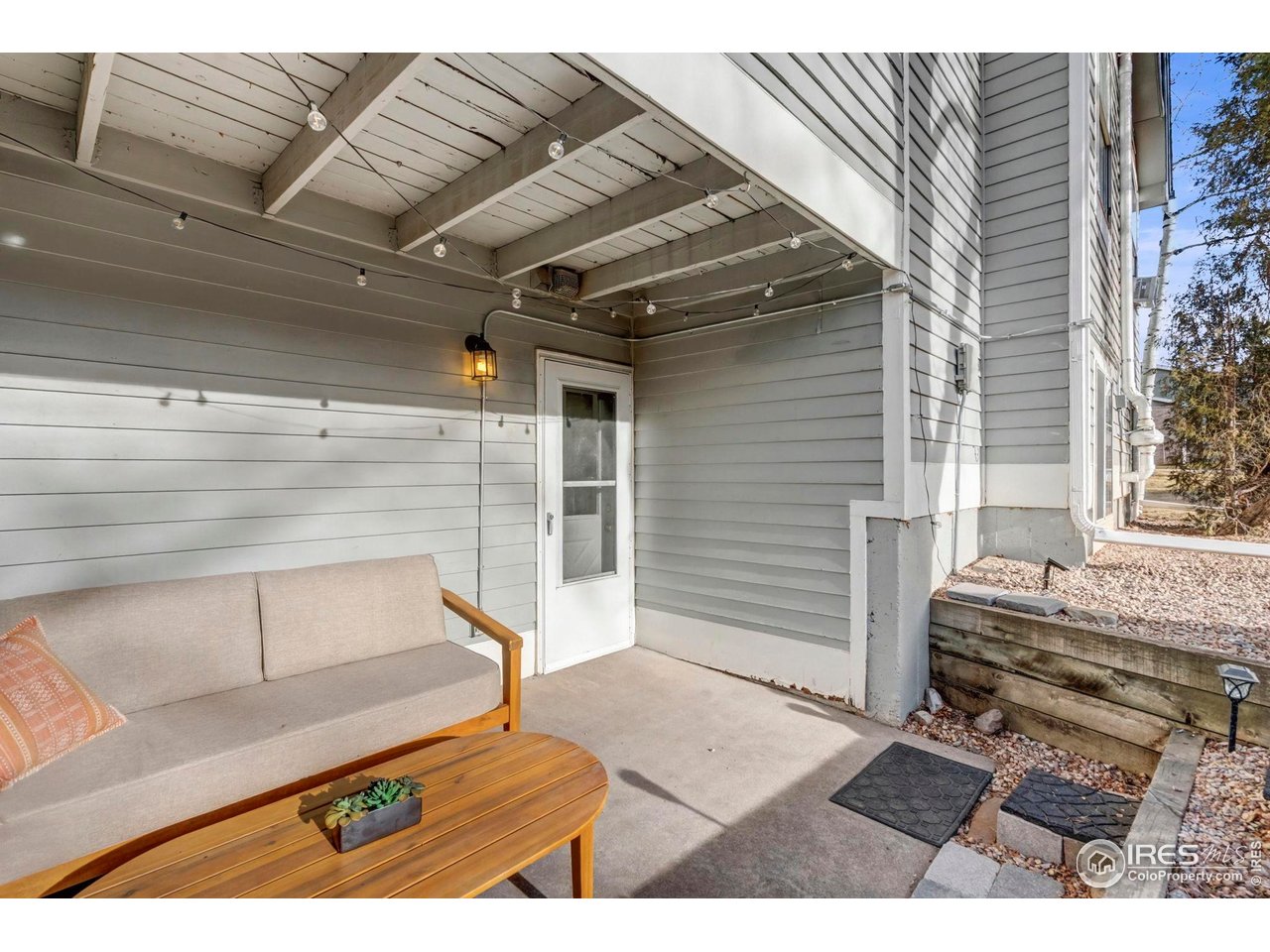 1601 W Swallow Rd 9-B