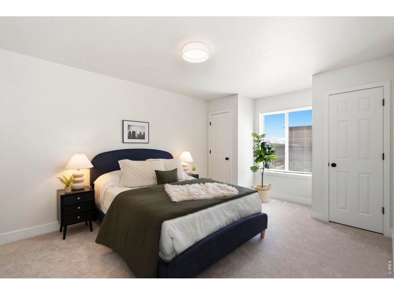 2975 Neil Dr 3