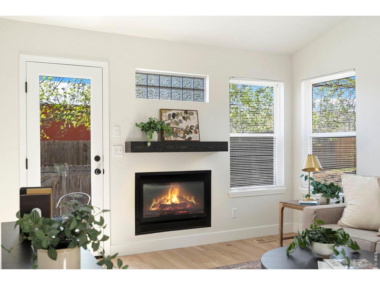 2975 Neil Dr 3