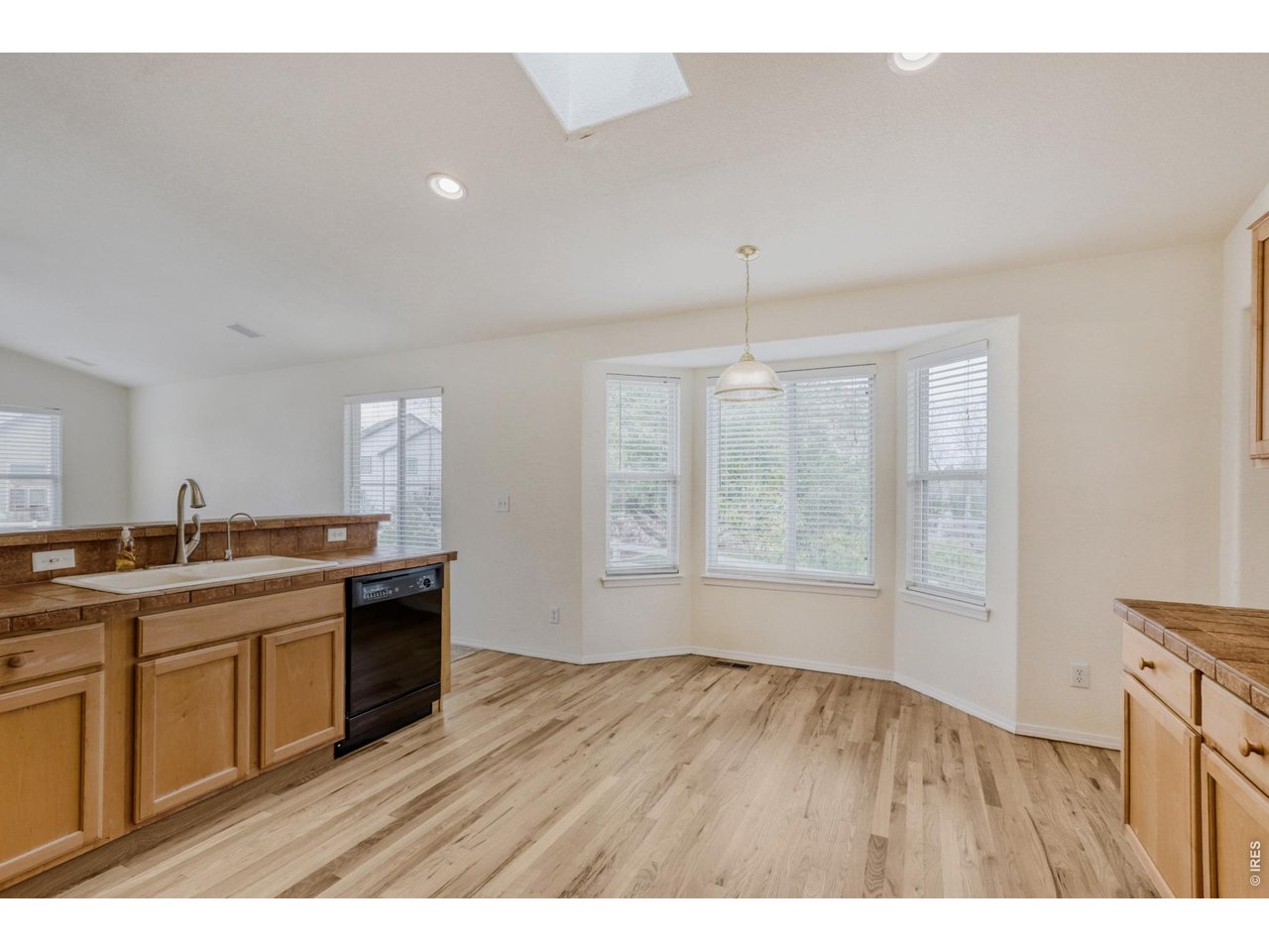 1432 Curtiss Ct