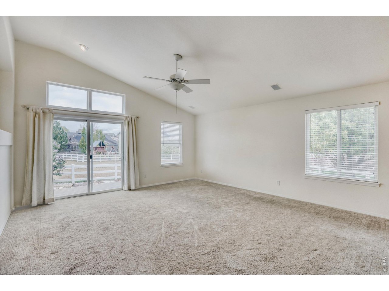 1432 Curtiss Ct