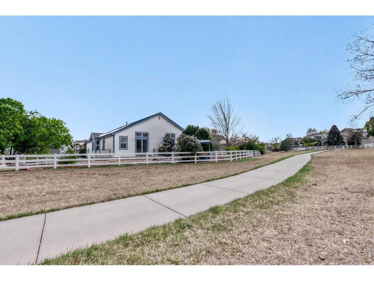 1432 Curtiss Ct