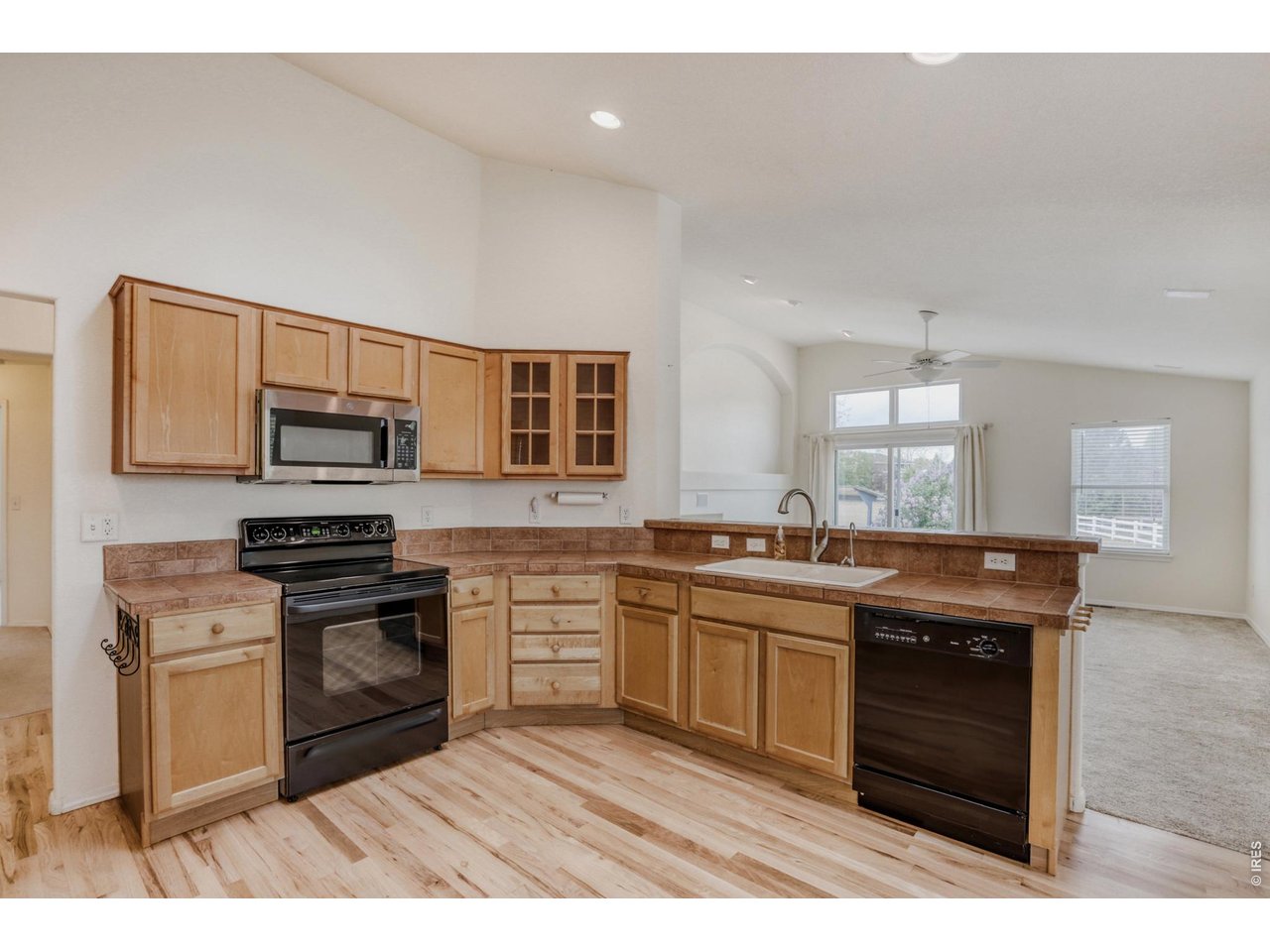 1432 Curtiss Ct