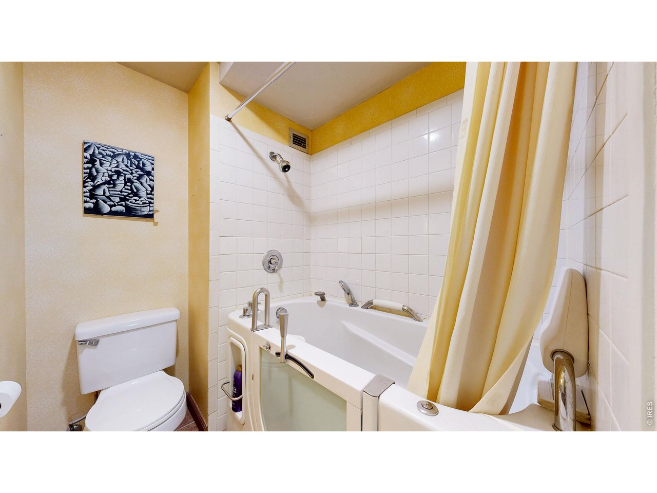 415 S Howes St N-901