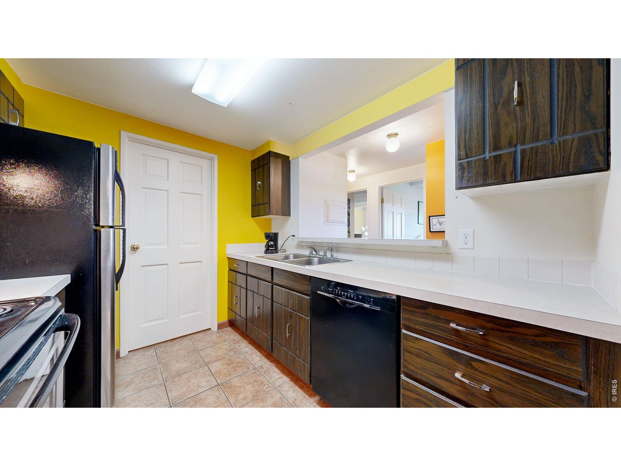 415 S Howes St N-901