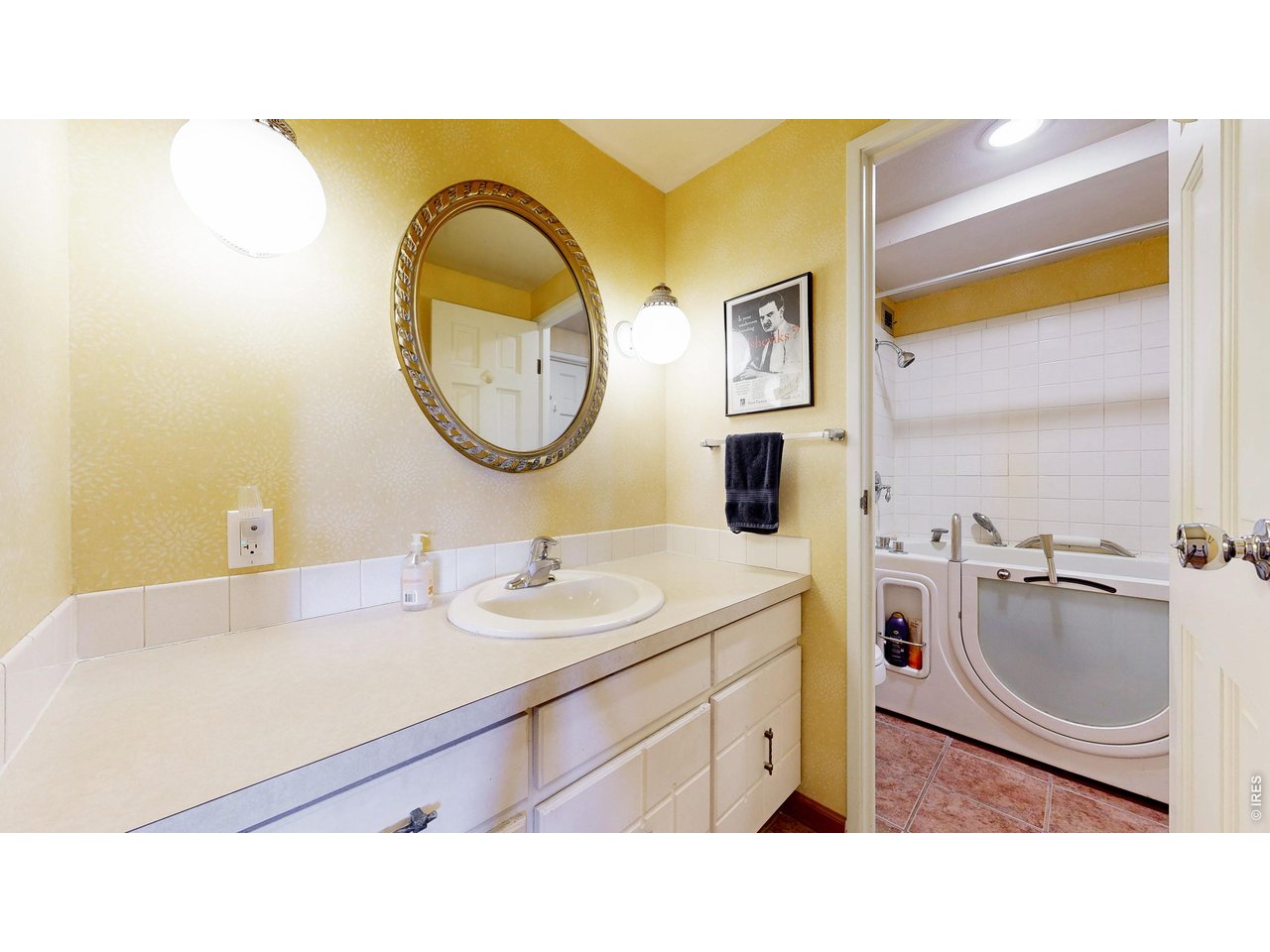 415 S Howes St N-901