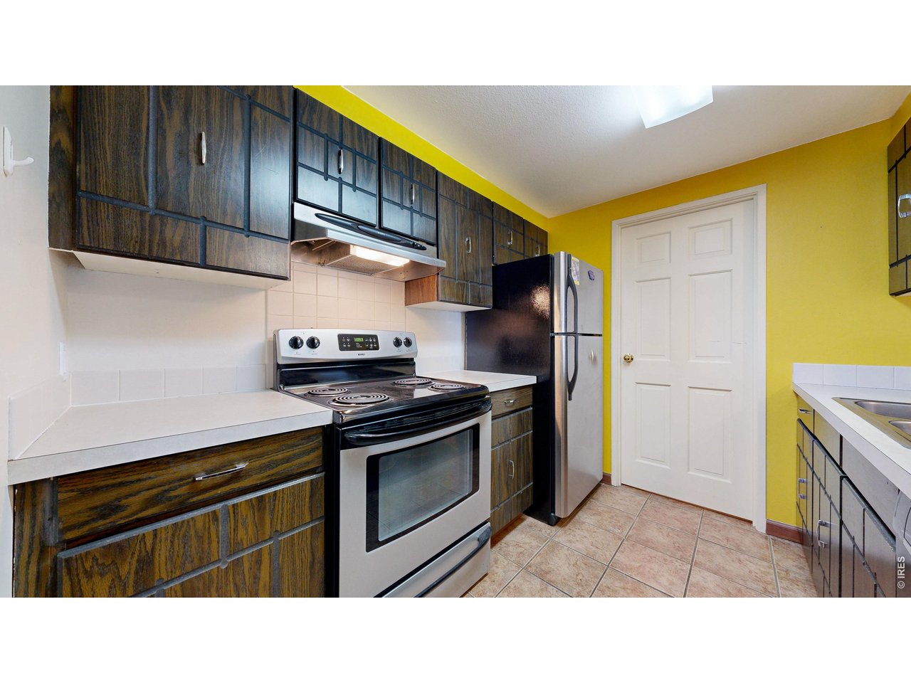 415 S Howes St N-901