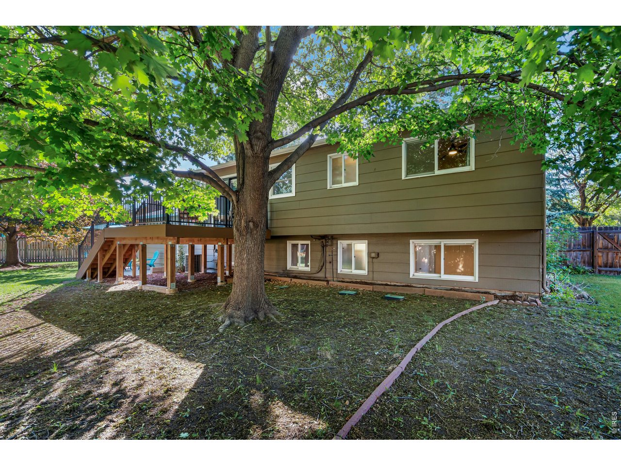 2818 Edinburgh Ct