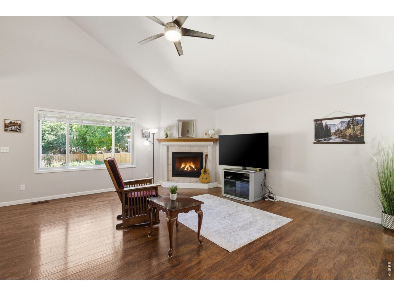 2449 Anemonie Ct