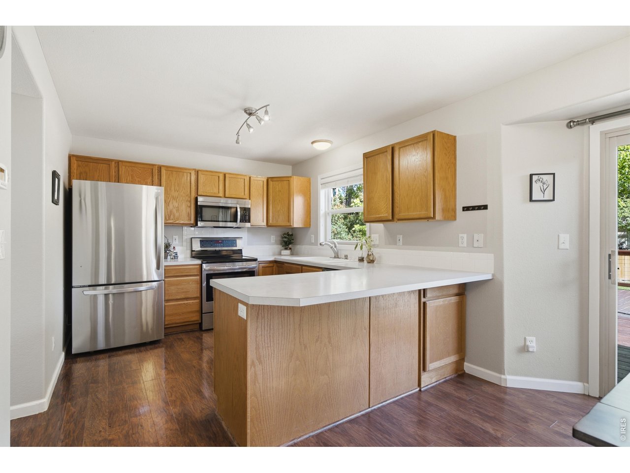 2449 Anemonie Ct