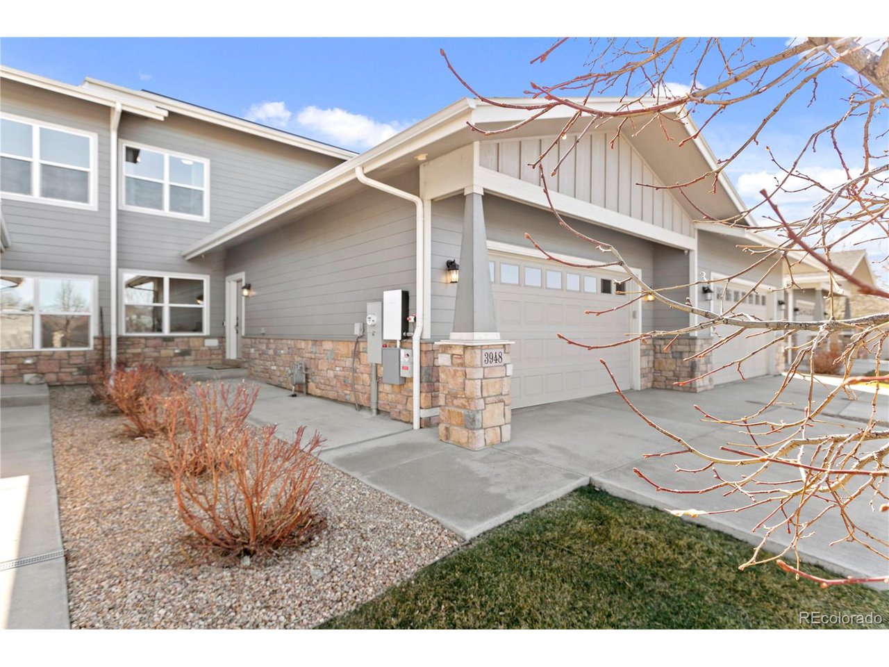 3948 Avenida Del Sol Dr